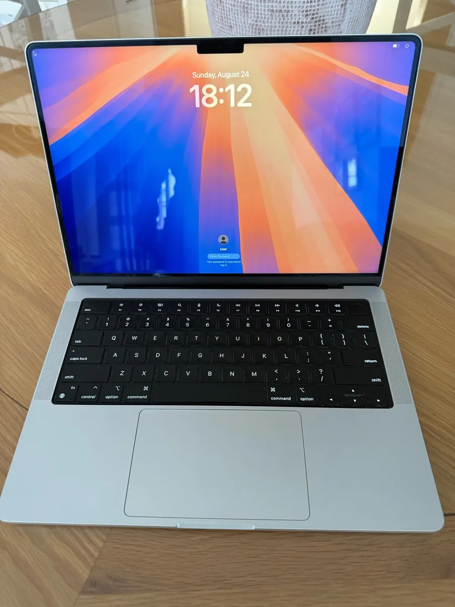 macbook M1 Pro 14” Flawless - Image 1