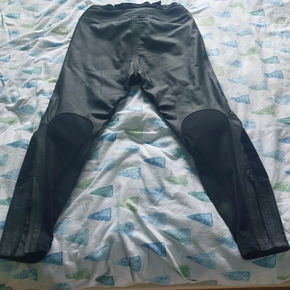 Vanucci motocycle trousers man - Image 2