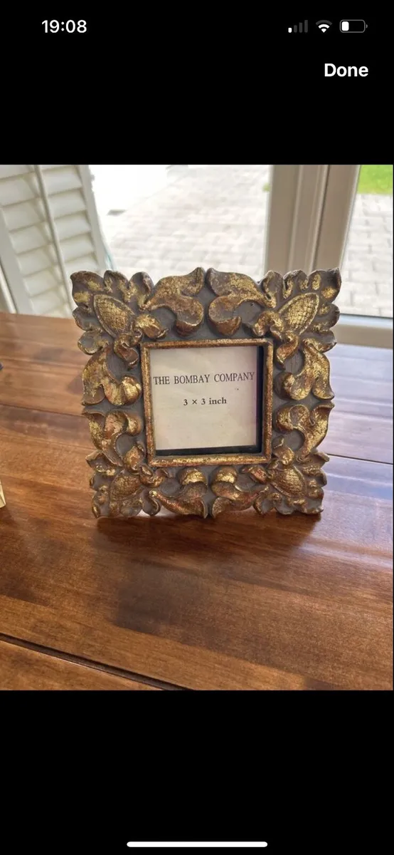Photo frame purchased in New York