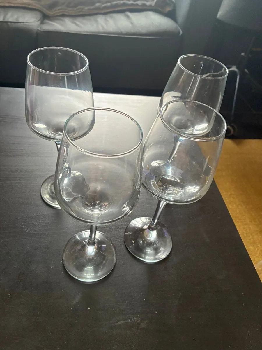 Wine glasses - Image 2