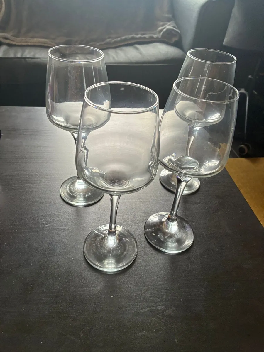 Wine glasses - Image 3