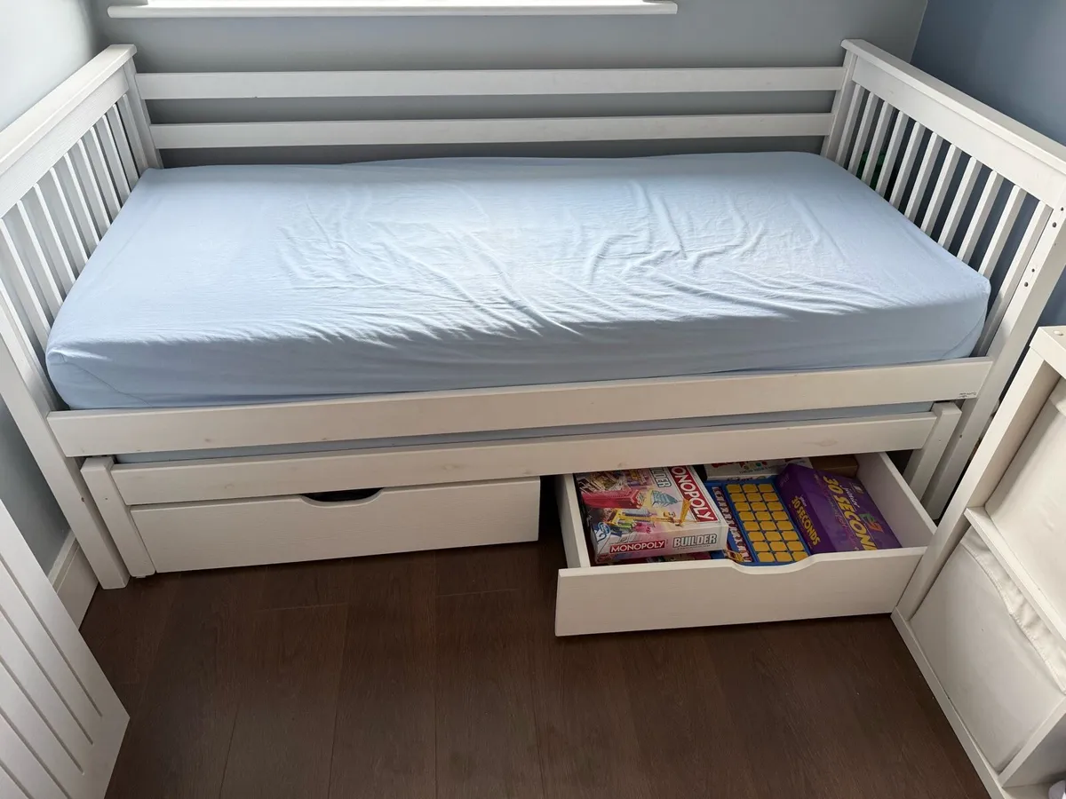 Single bed with Trundle single and storage - Image 4