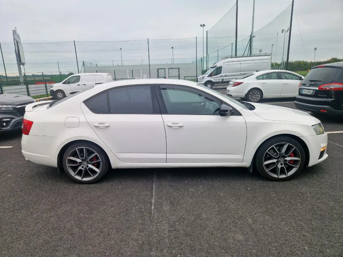 Skoda Octavia VRS - Image 1