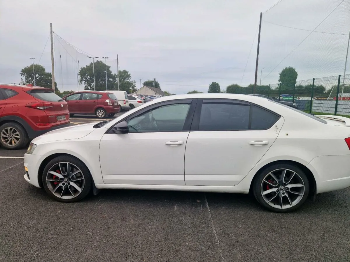 Skoda Octavia VRS - Image 4