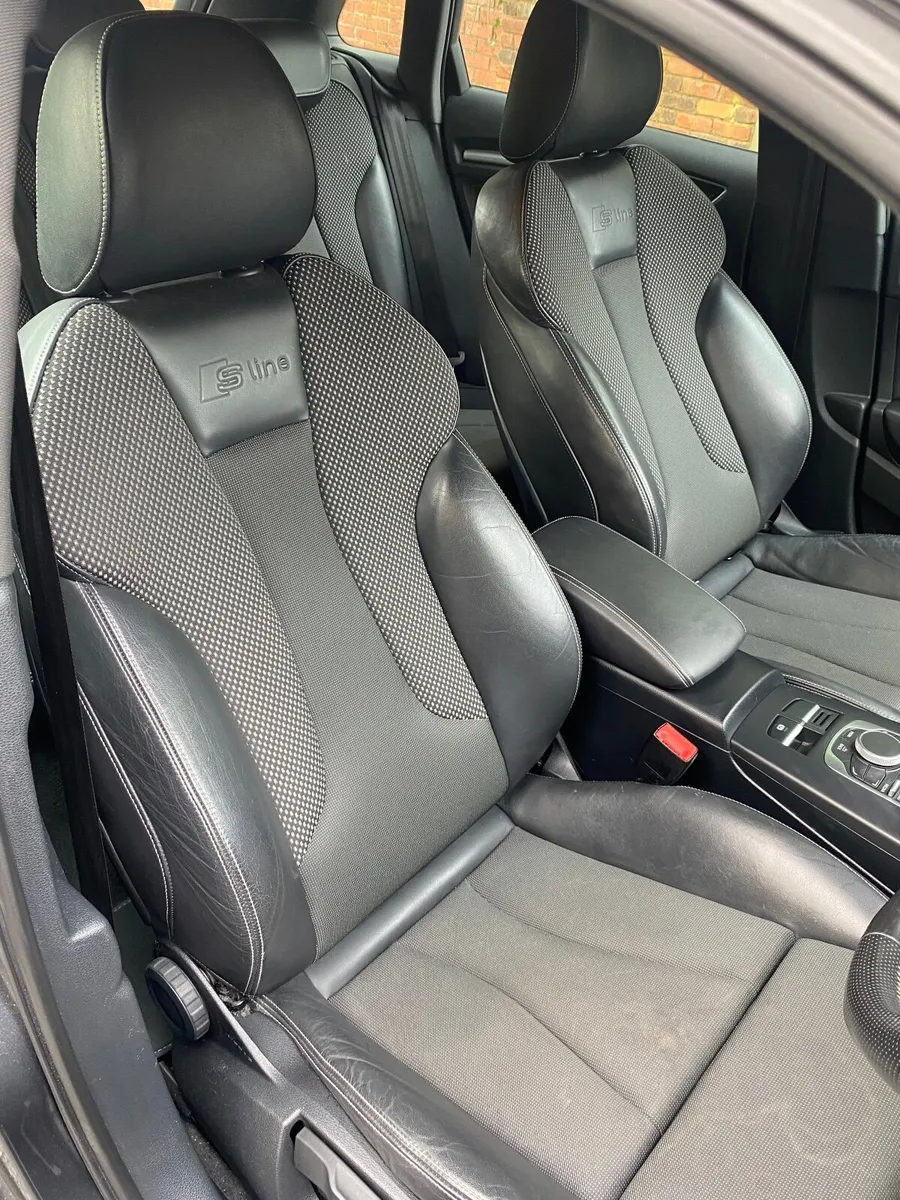 Audi A3 2014 sline black edition - Image 4