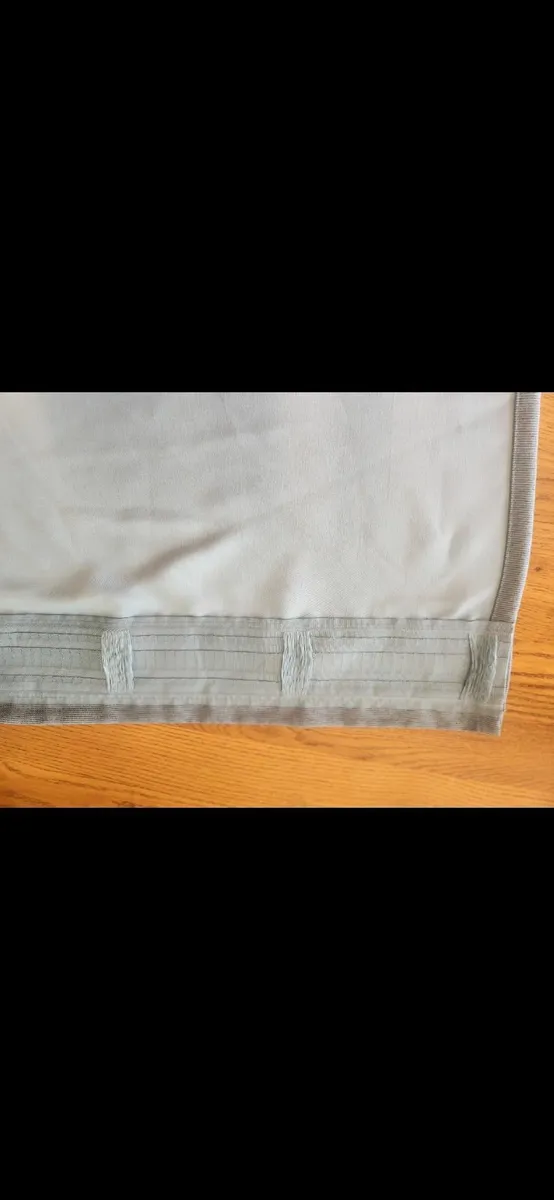 Curtains - Image 3