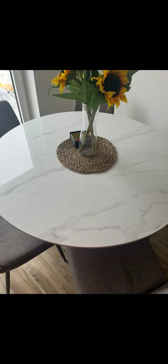 Dining Table - Image 3