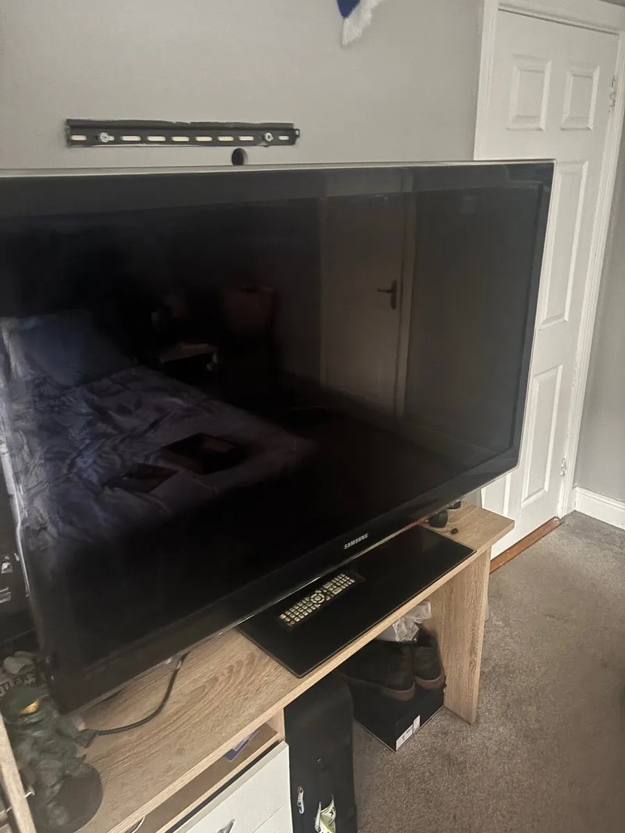 Tv - Image 1