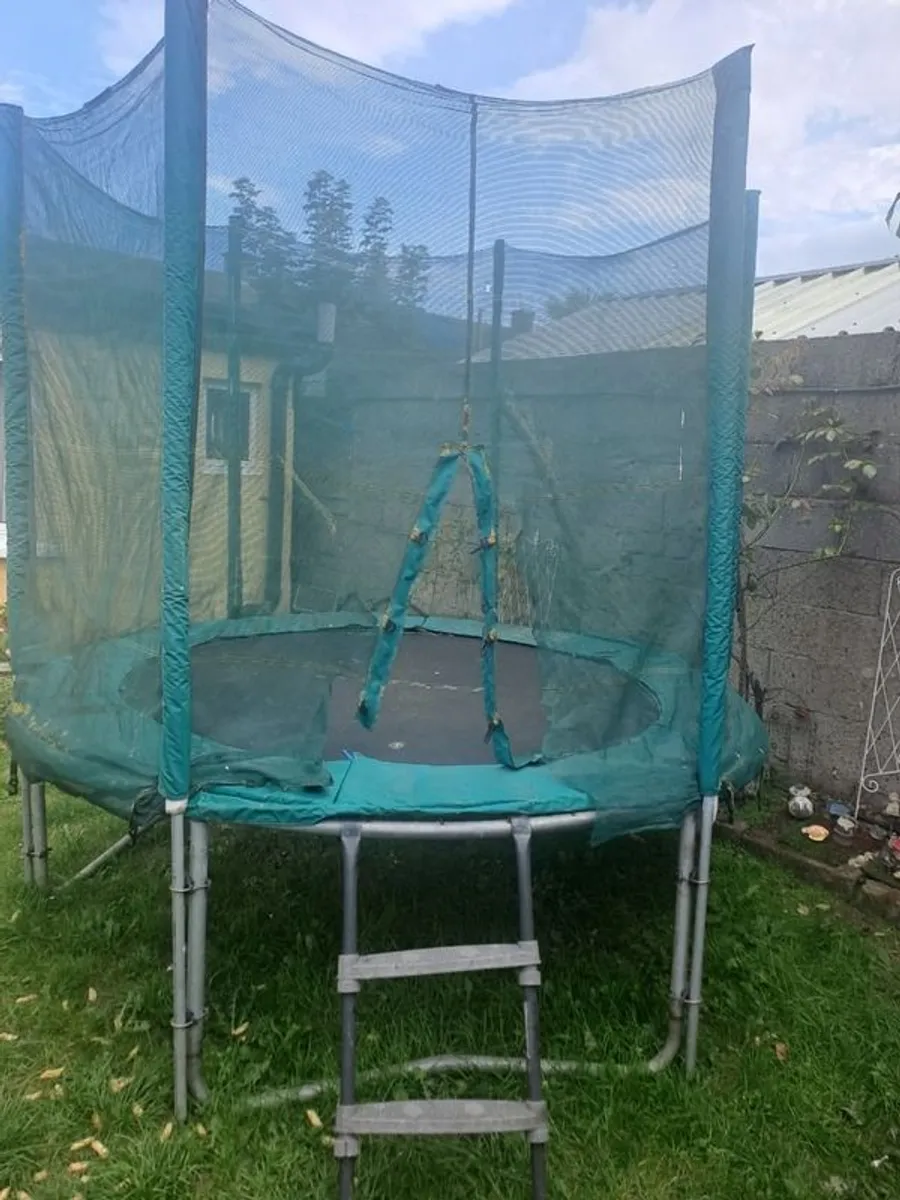 Trampoline 7ft takeaway - Image 3