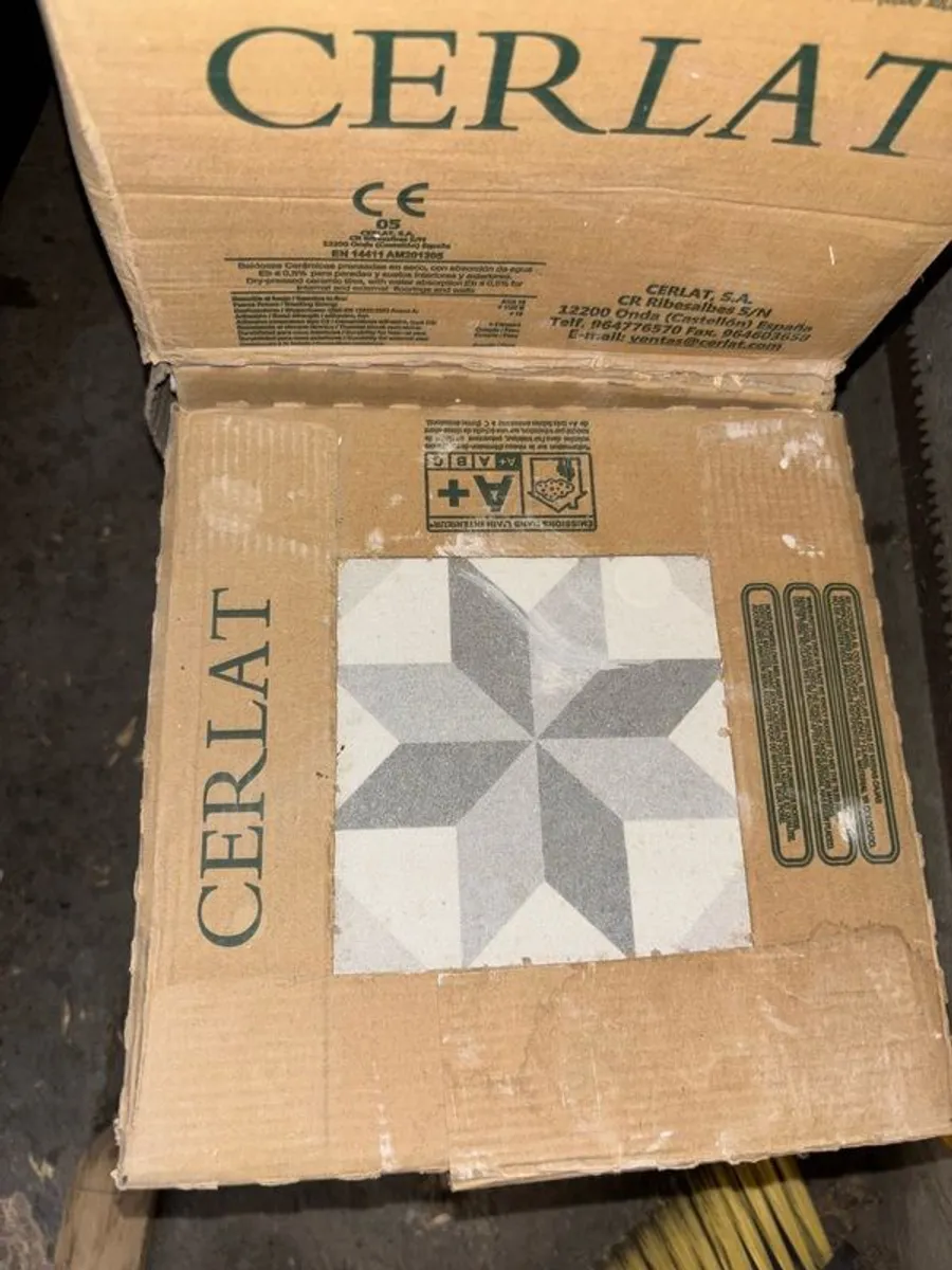 Ceramic Tiles 4 Boxes - Image 1