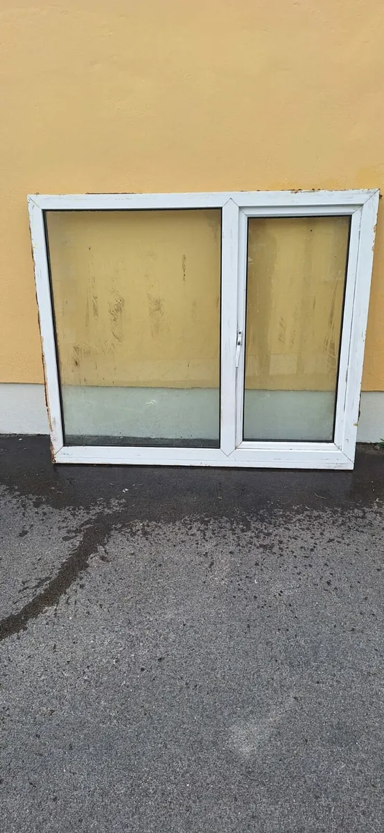 Double glazed windows - Image 1