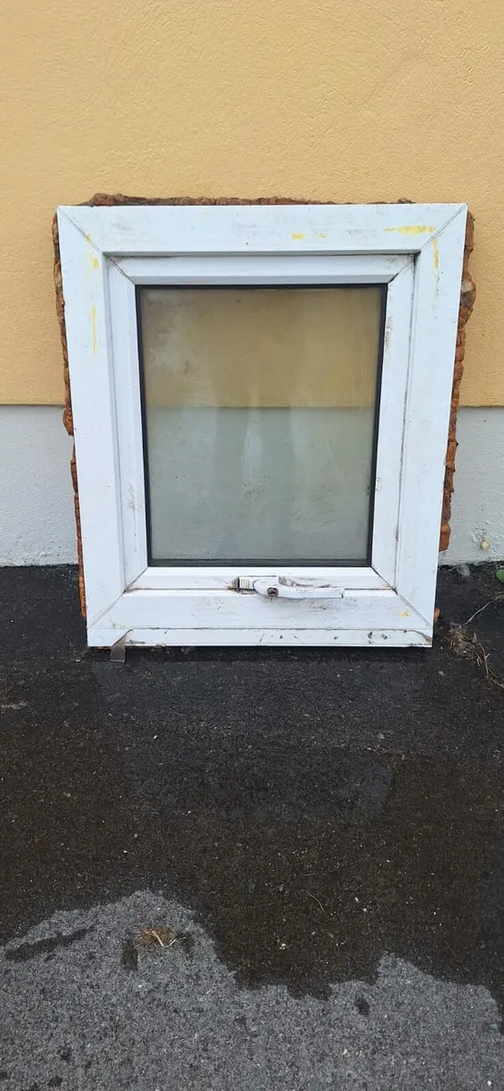 Double glazed windows - Image 3