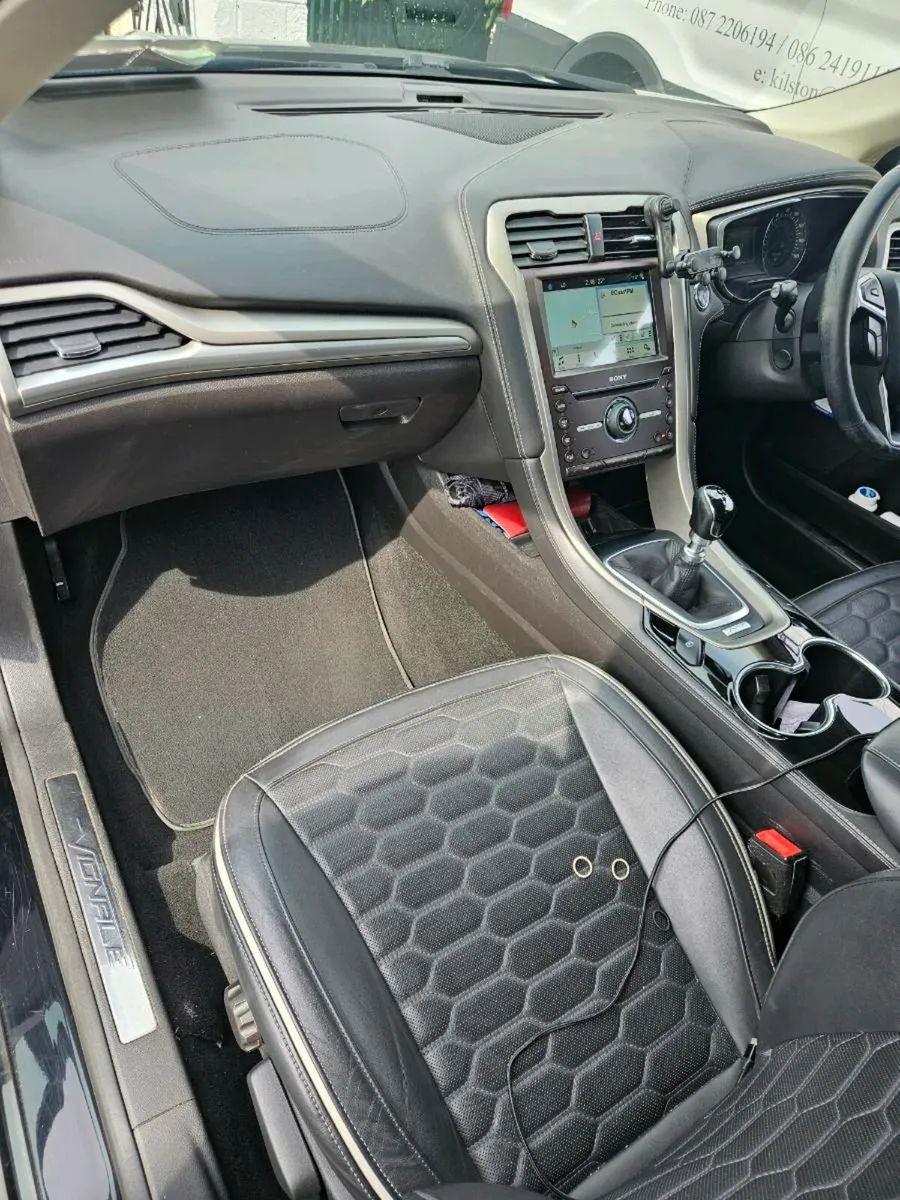 Ford mondeo - Image 1