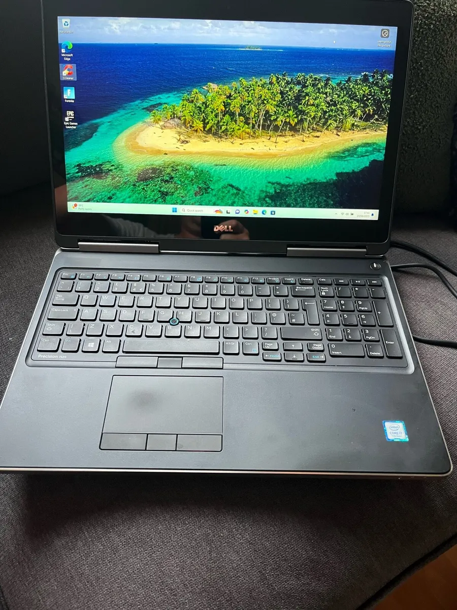 Gaming laptop - Image 2