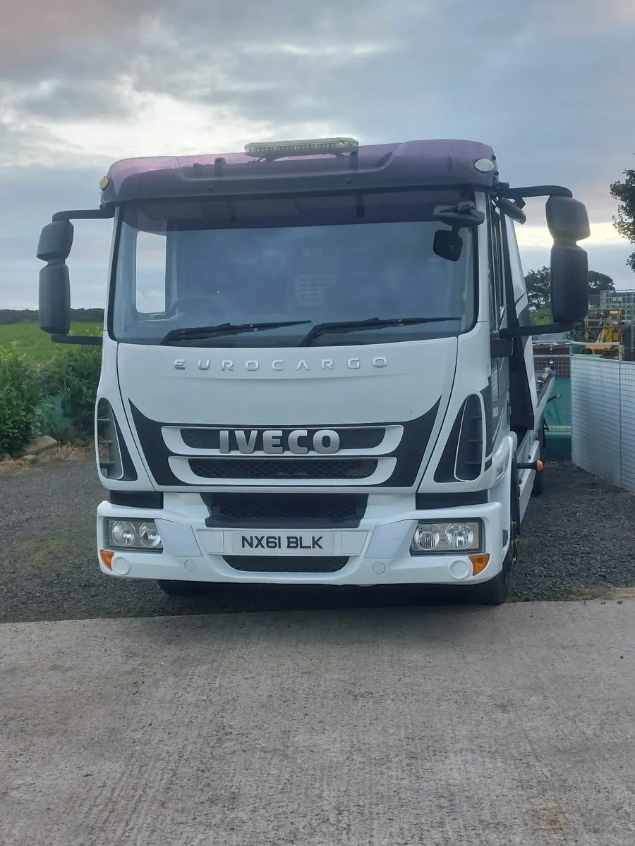 2011 Iveco Eurocargo Automatic  Tilt and slide - Image 1