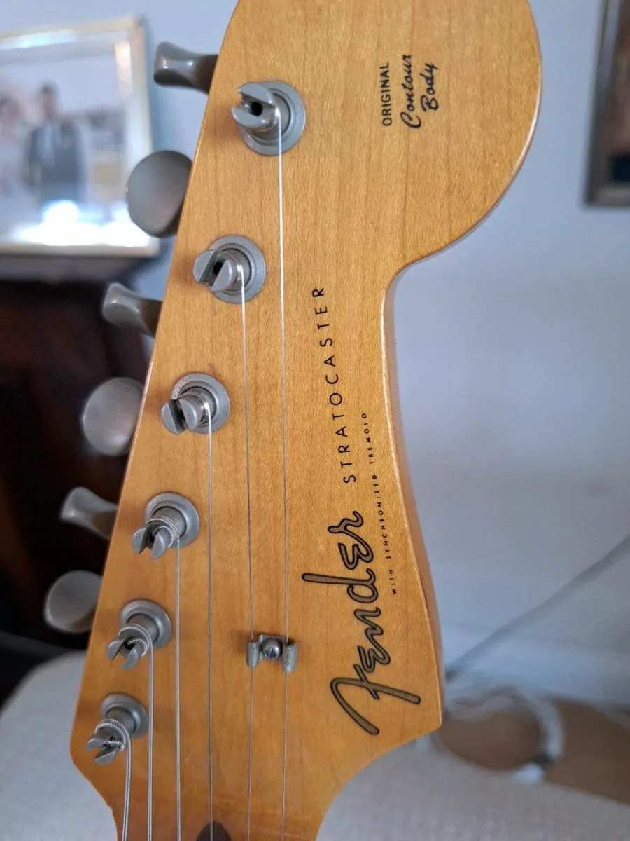 Fender stratocaster japan 1989 - Image 2