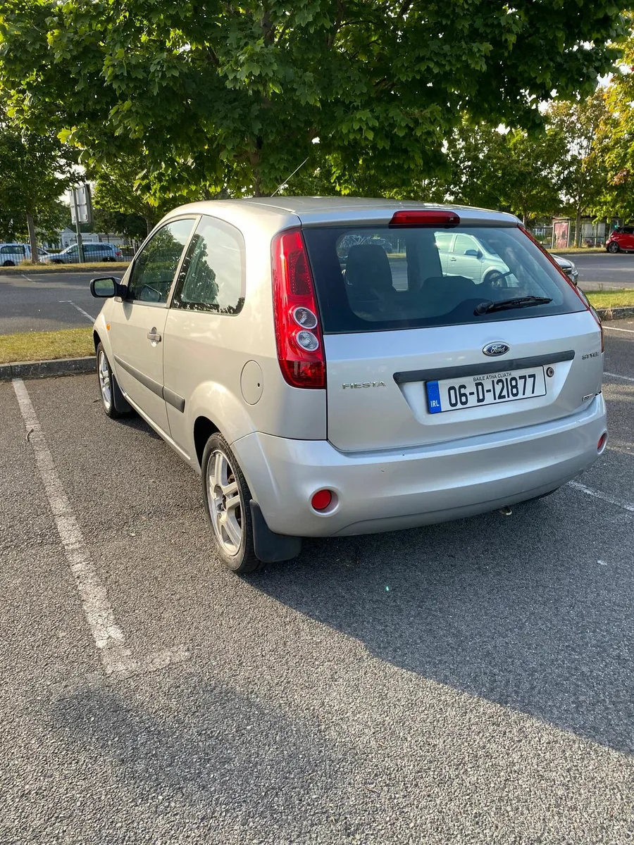 Ford fiesta - Image 3