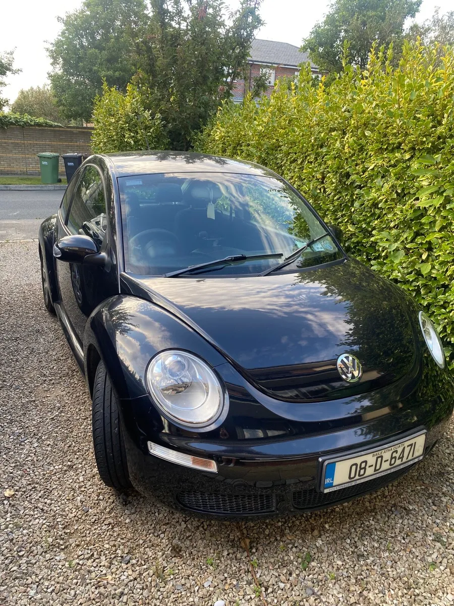 Volkswagen Beetle 2008 - Image 1