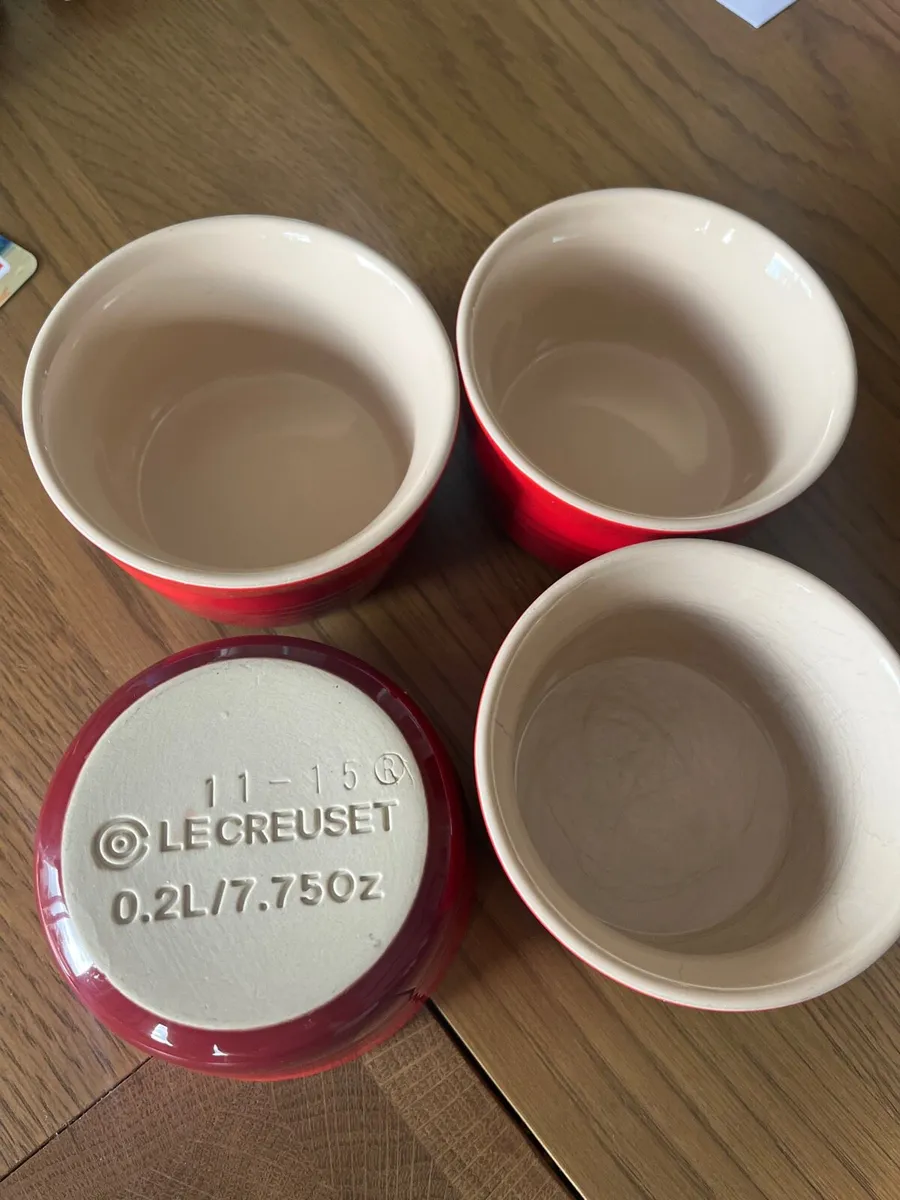 4 Le Creuset Ramekins - Image 2