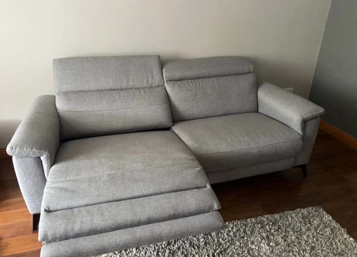 3 Seater Electric Recliner Sofa - Image 2