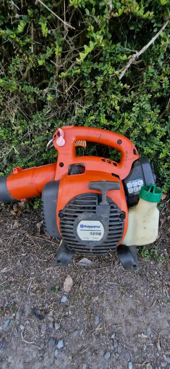 Husqvarna 125b eaf blower - Image 1