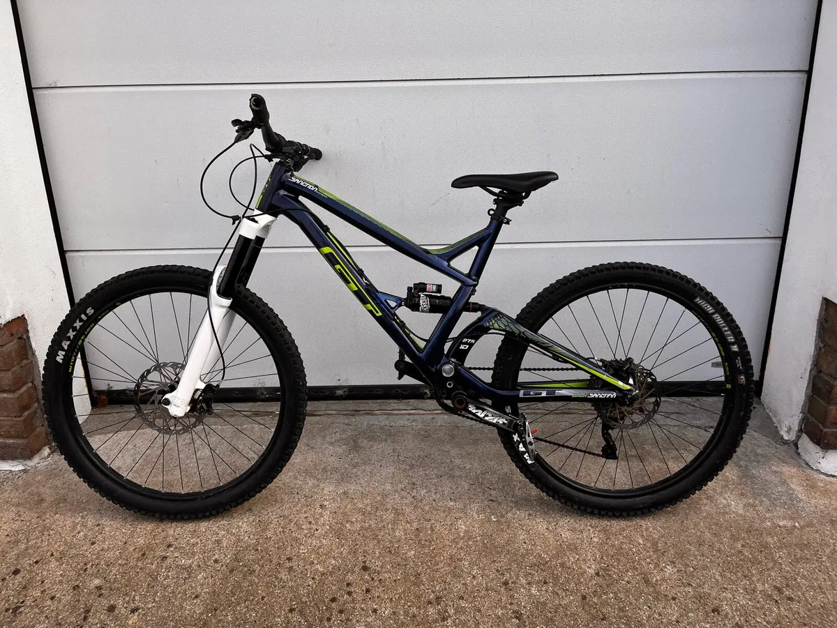 GT Stanchion Expert 2017 - Image 1