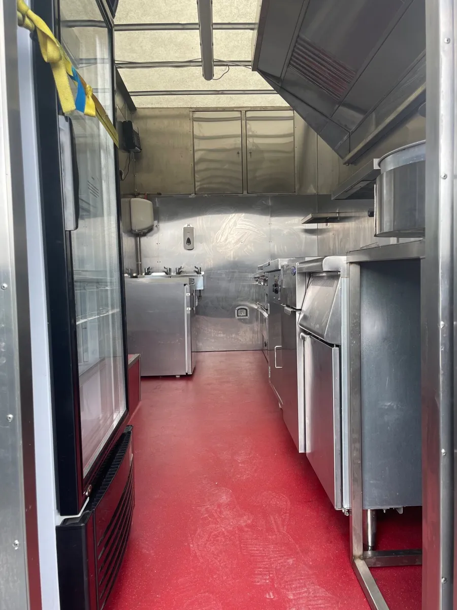 Catering / food truck - Image 4