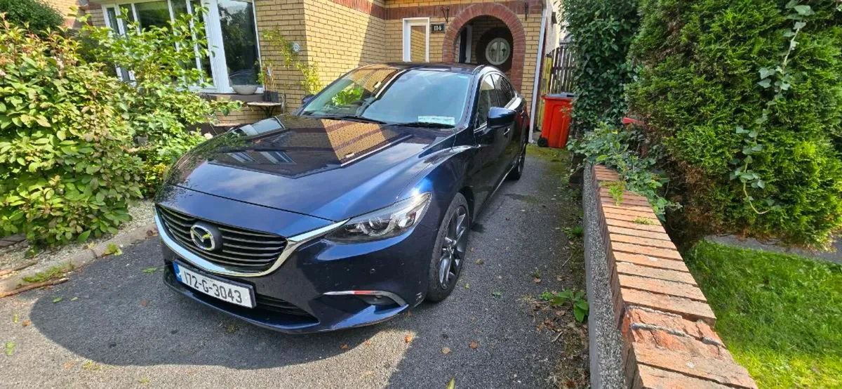 Car - Image 3