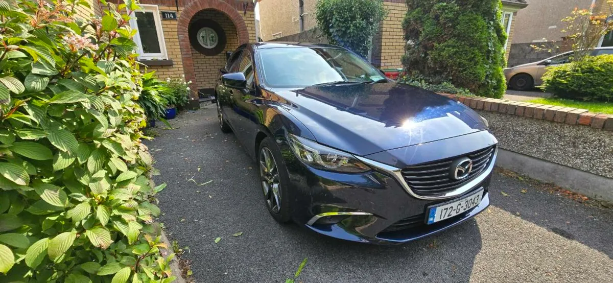 Car - Image 4