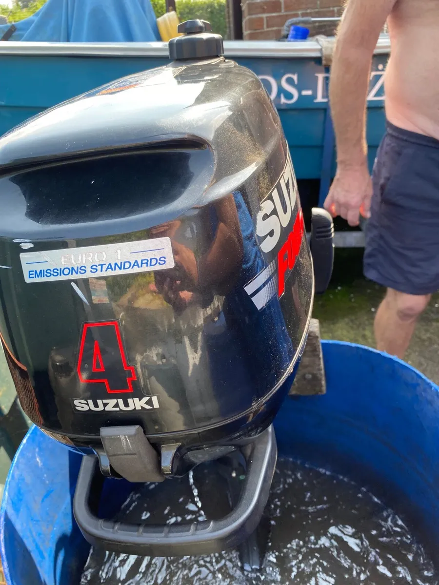 4hp Suzuki 4 stroke l/s boat engine - Image 1