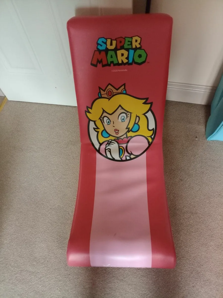 Gaming chair - Image 1