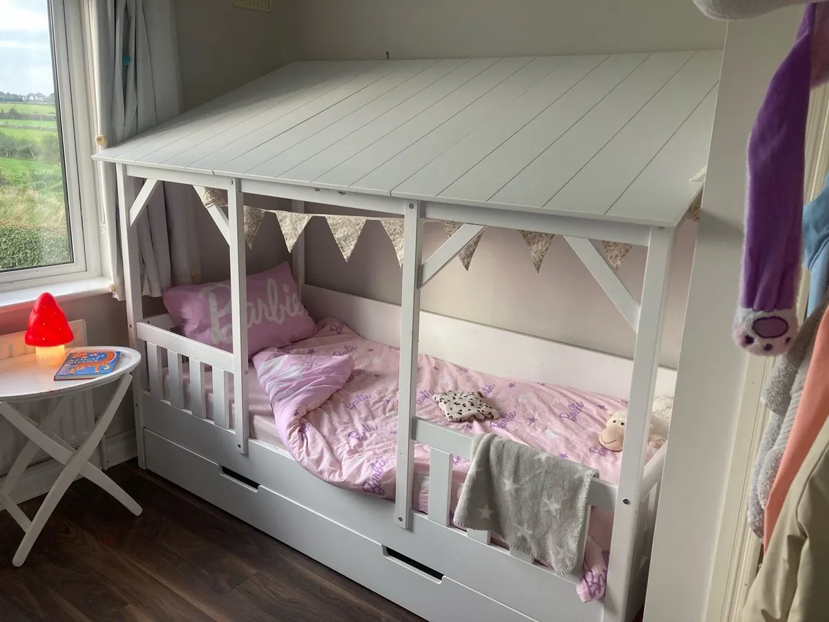 Childs House Bed - Image 2