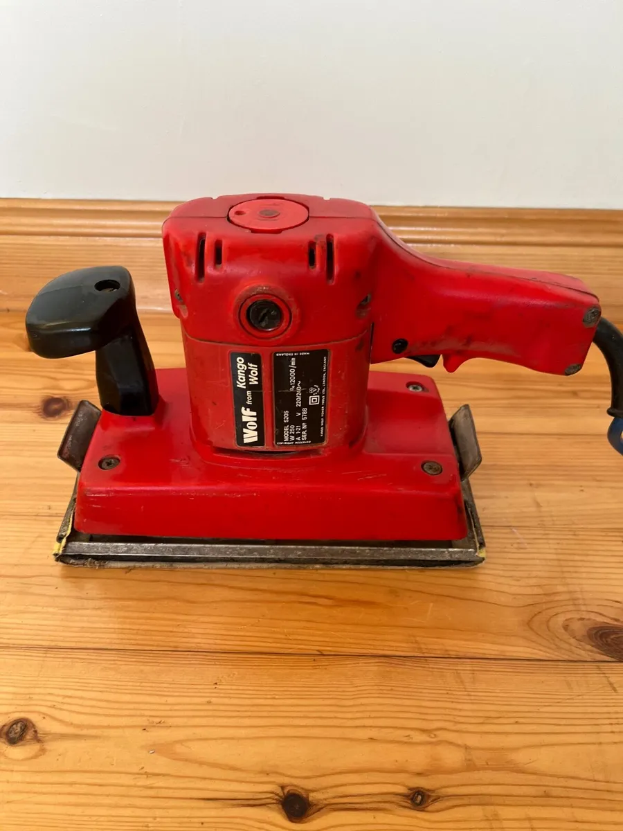 Wolf Sander for sale - Image 1