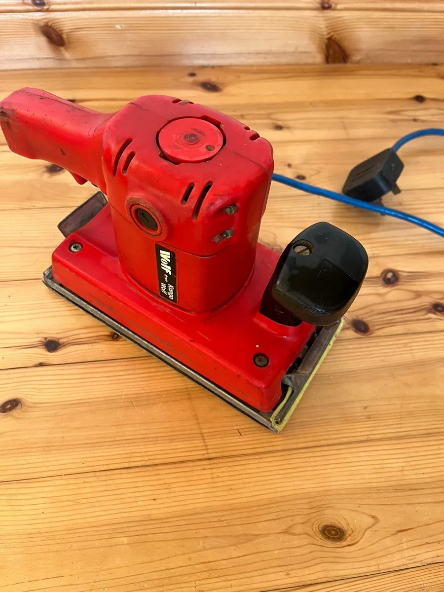 Wolf Sander for sale - Image 2