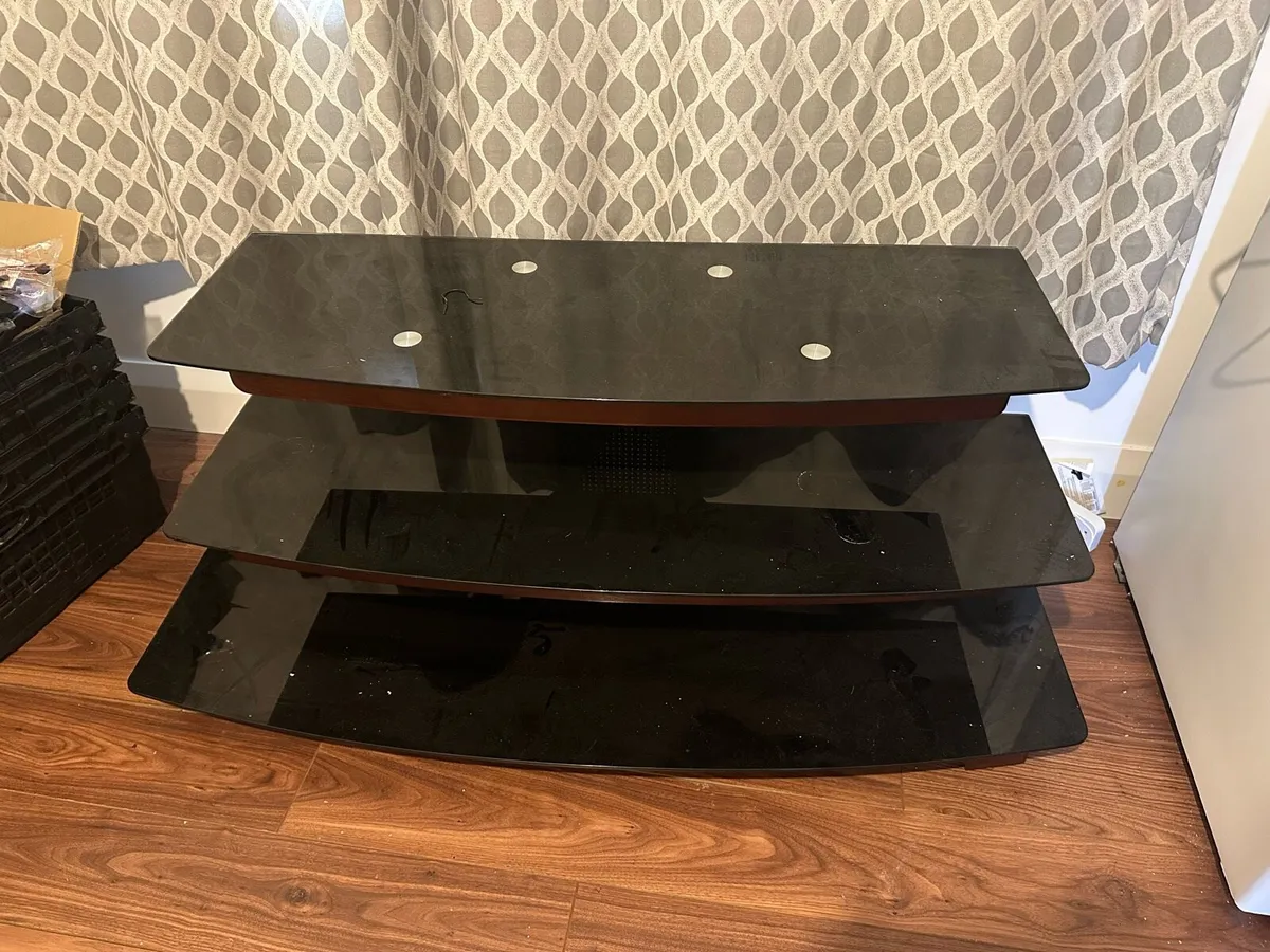 Tv stand - Image 1