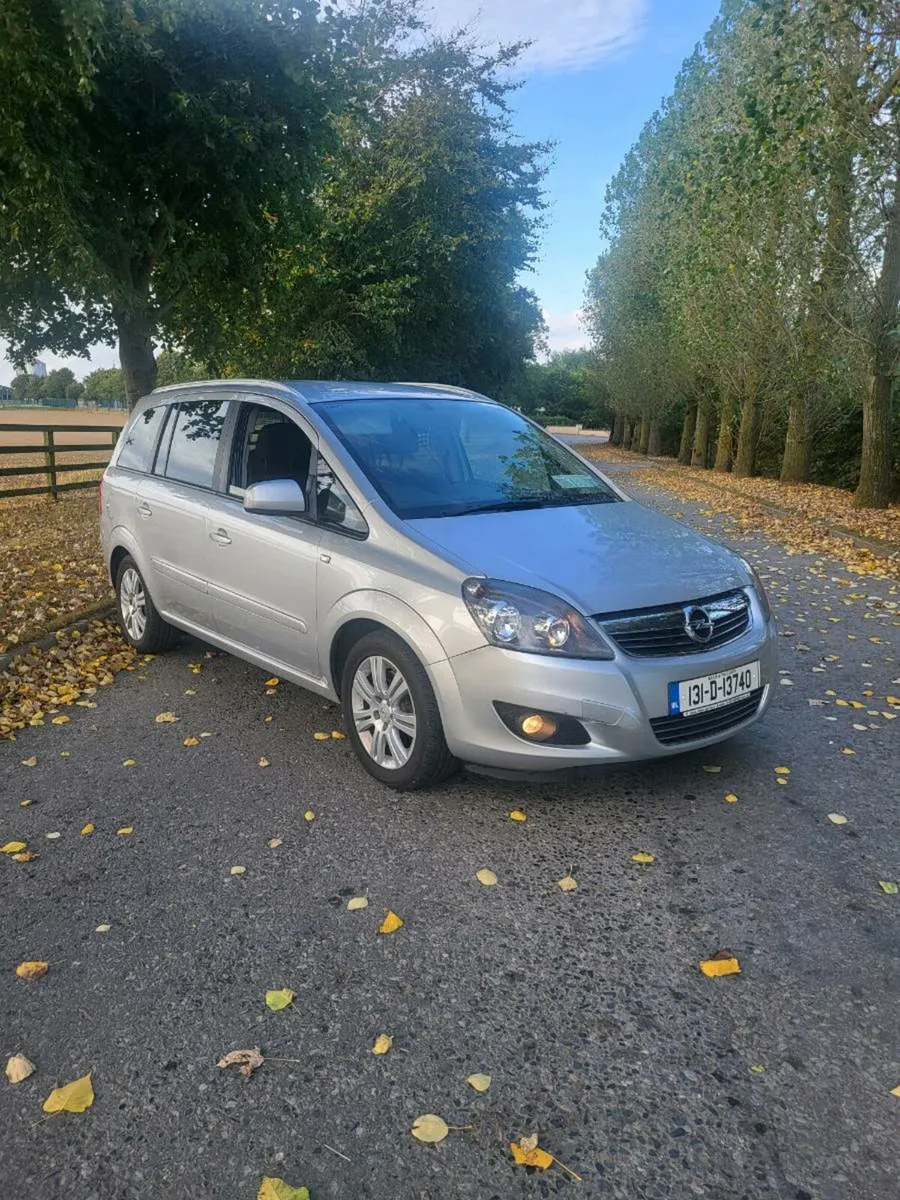 SPOTLESS OPEL ZAFIRA 7 SEATER DIESEL NEW NCT07/26 - Image 1