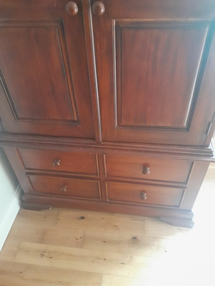 Wardrobe - Image 1