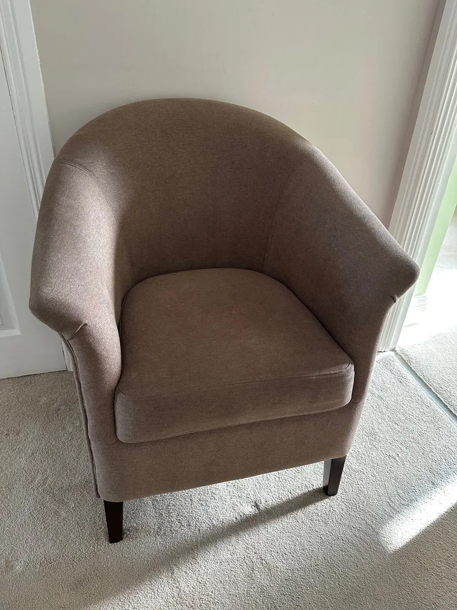 Tub armchair - Image 1