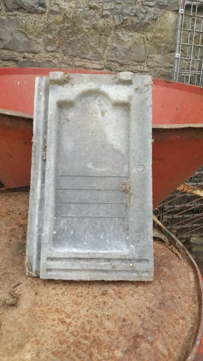 Roof tiles  new - Image 1
