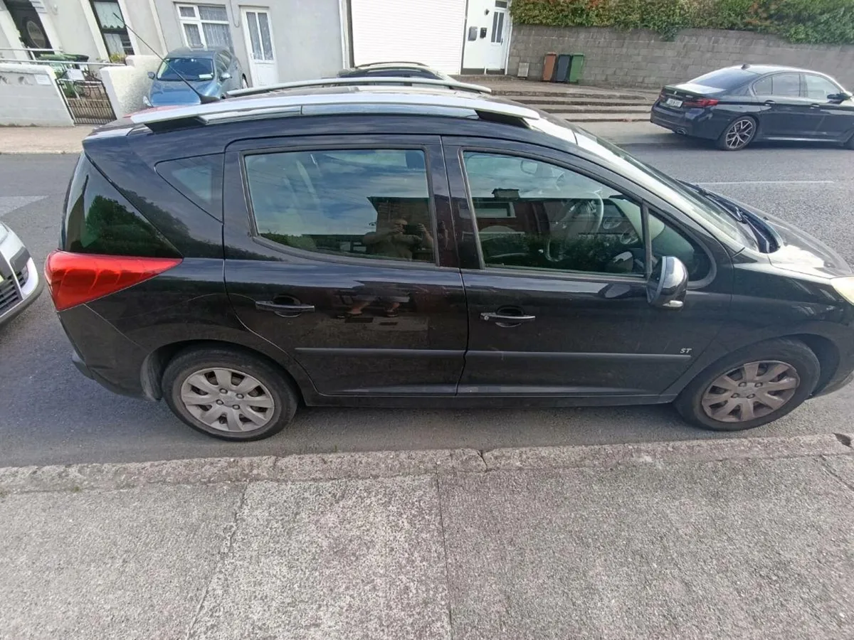 Peugeot 207 SW - Image 2