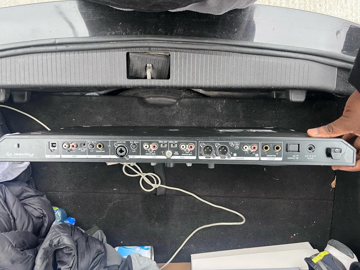 Pioneer DDJ 800 - Image 2