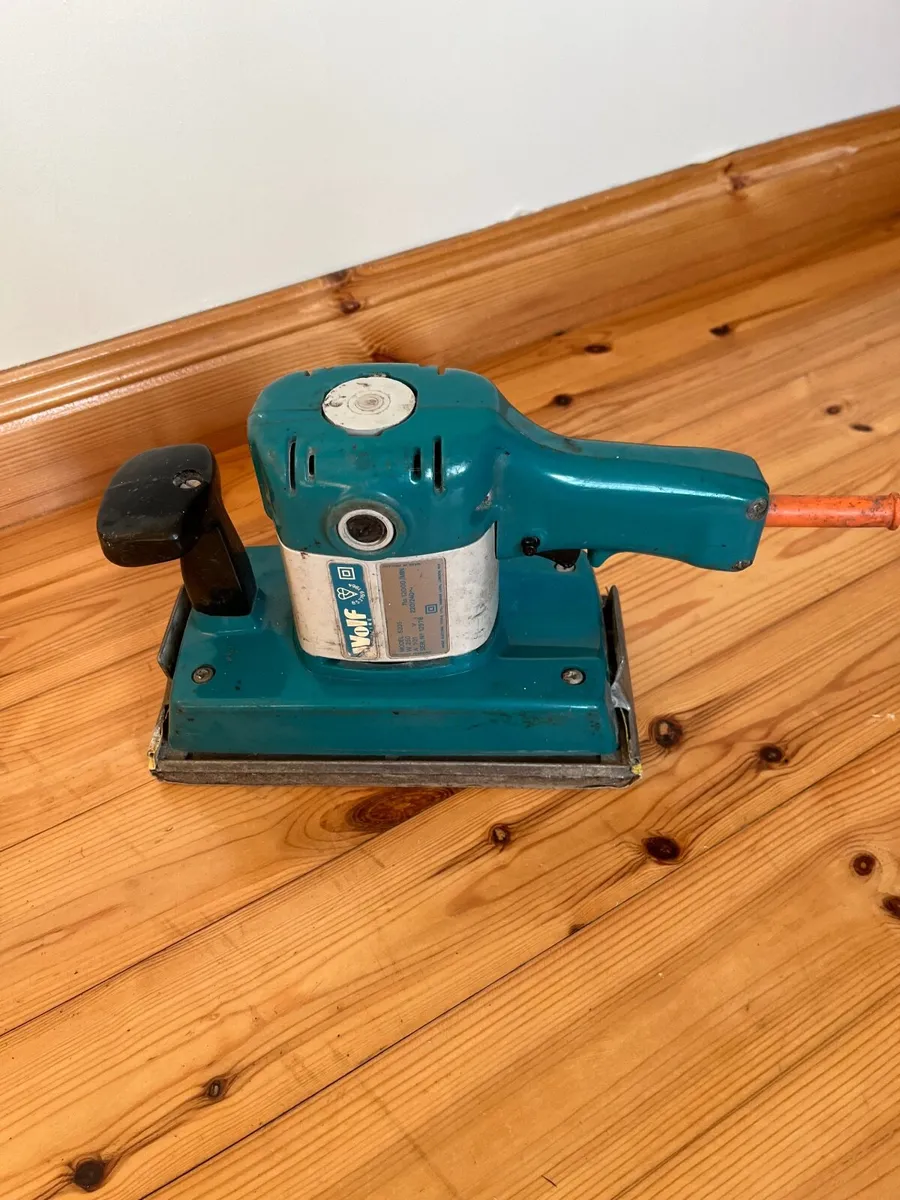 Wolf Sander for sale - Image 1