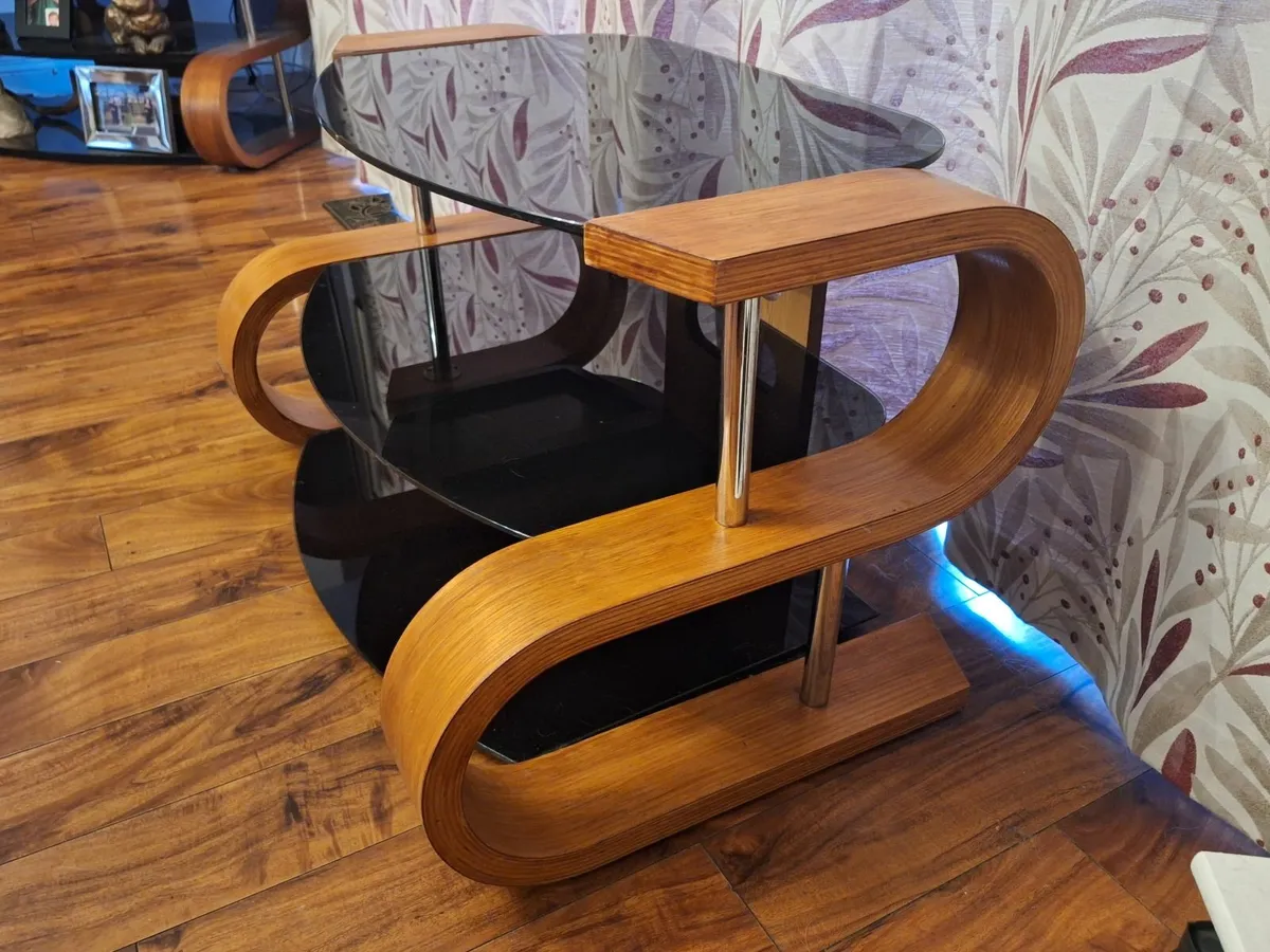 TV STAND - Image 2