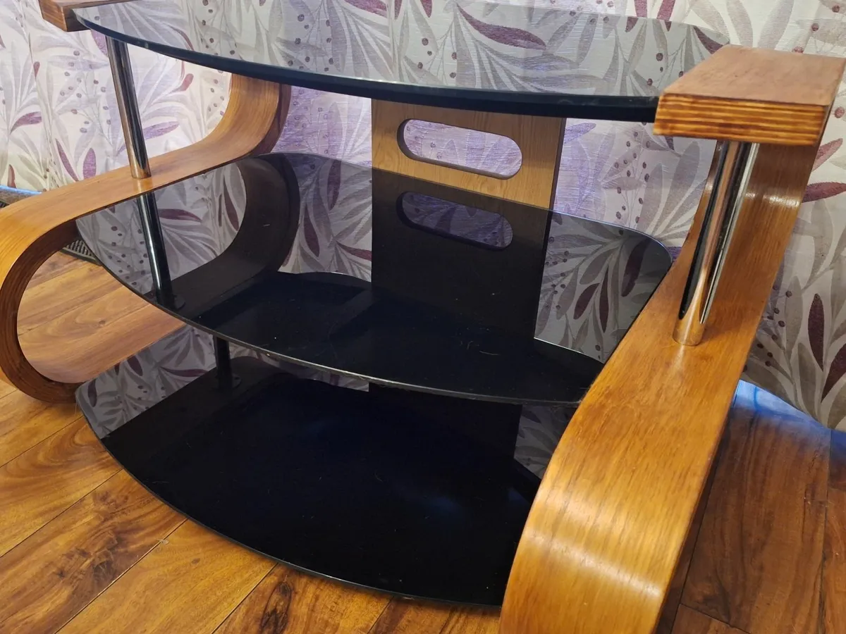 TV STAND - Image 3