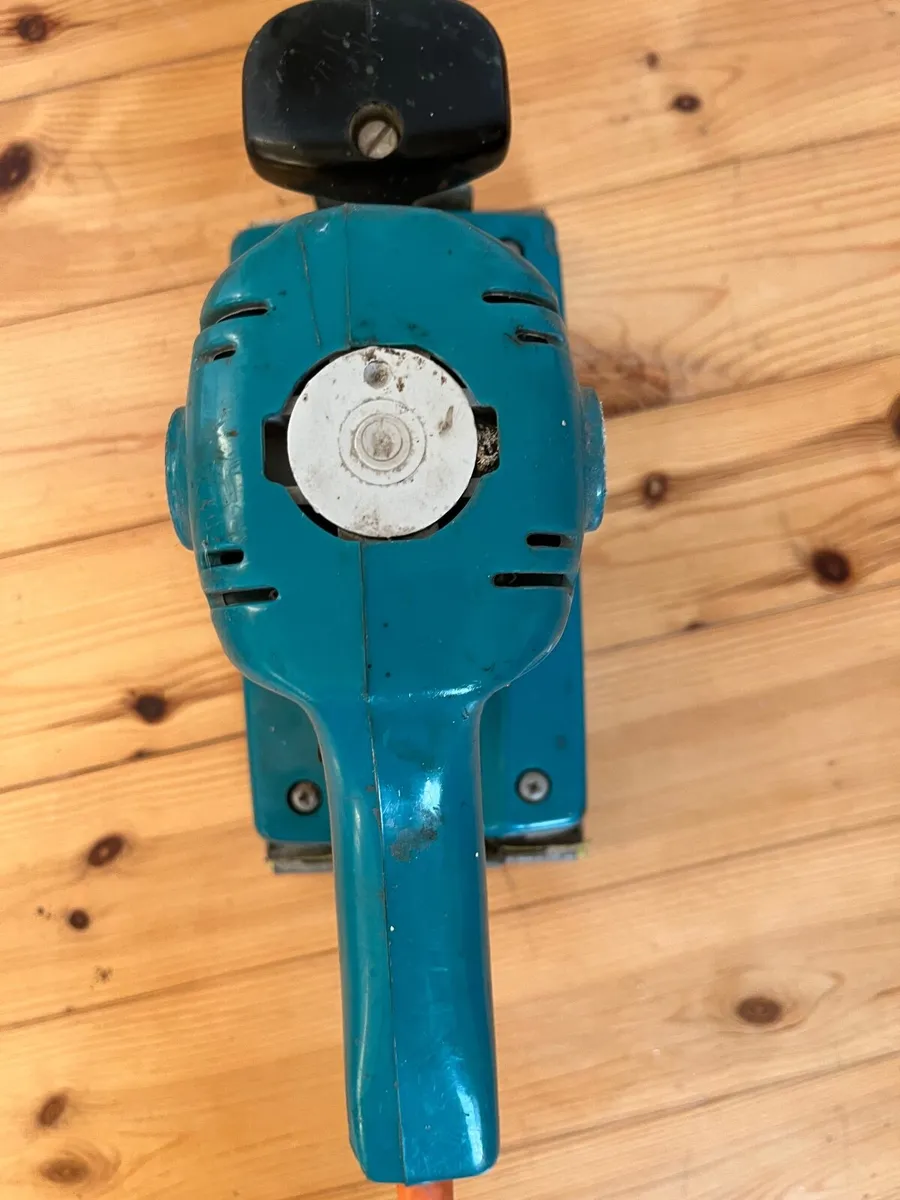 Wolf Sander for sale - Image 3