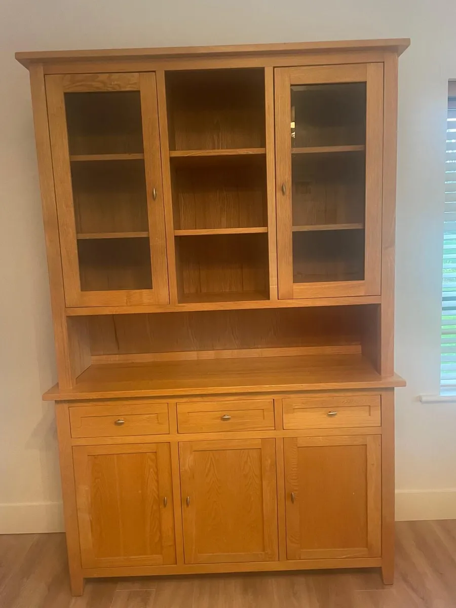 Oak display cabinet - Image 1