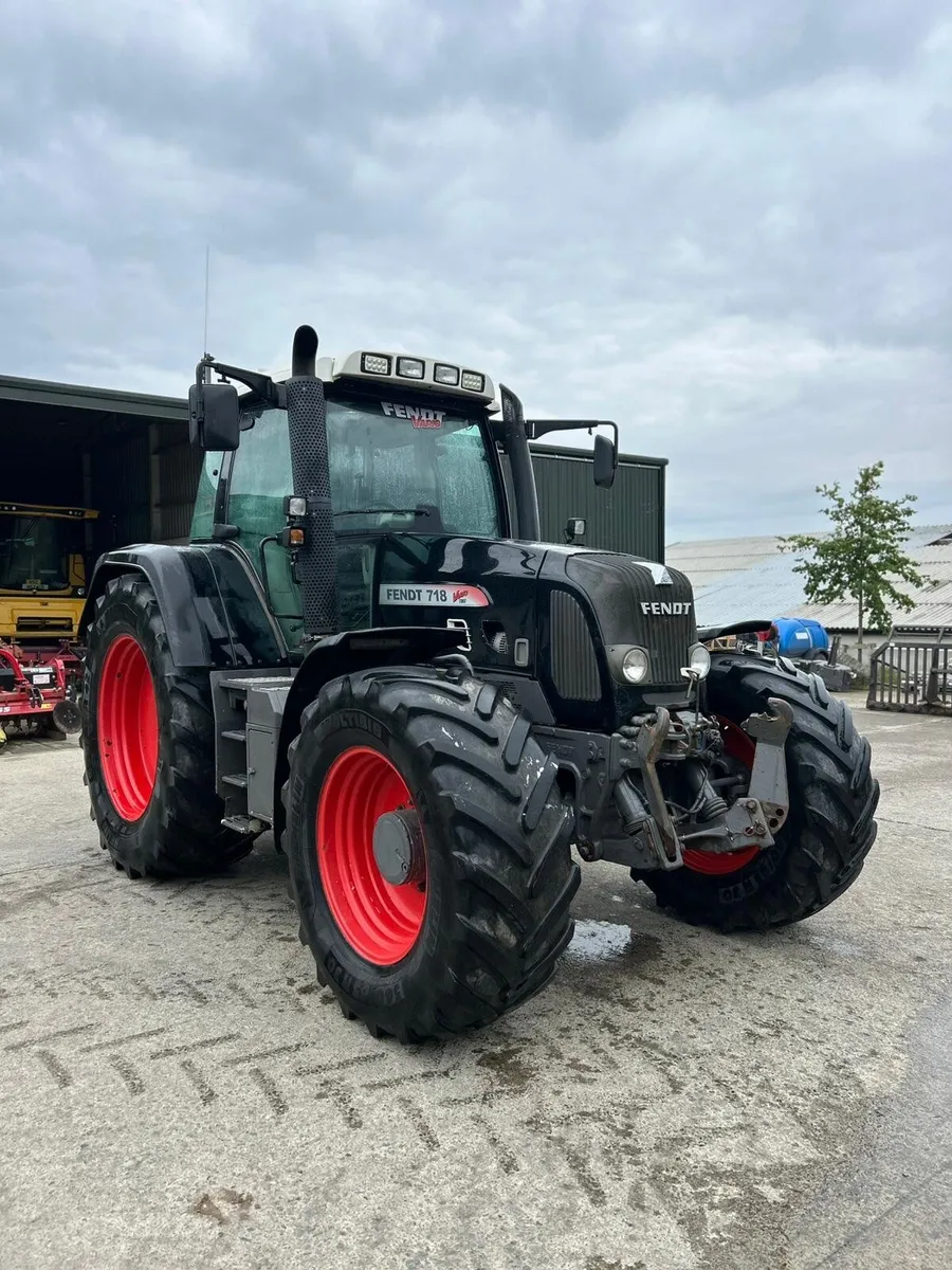 Fendt tractor - Image 1