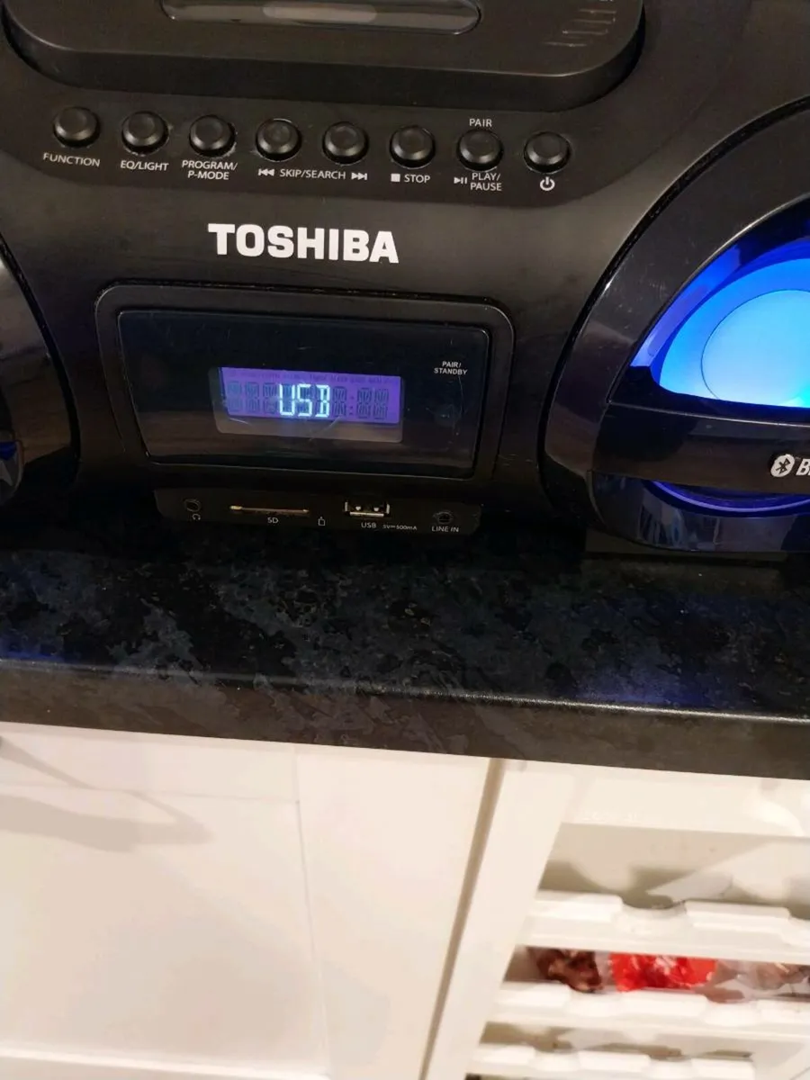 toshiba boombox with bluetooth - Image 3