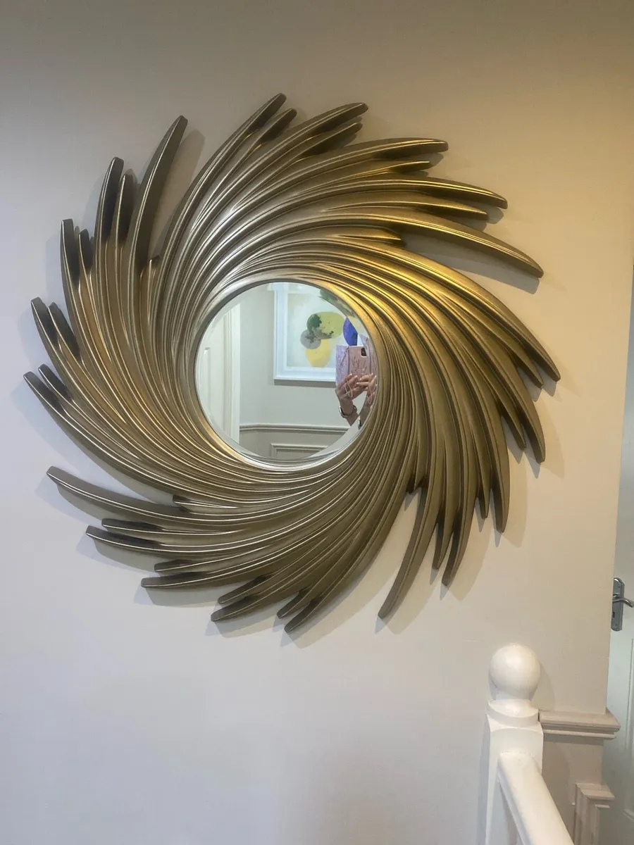 Mirror - Image 2