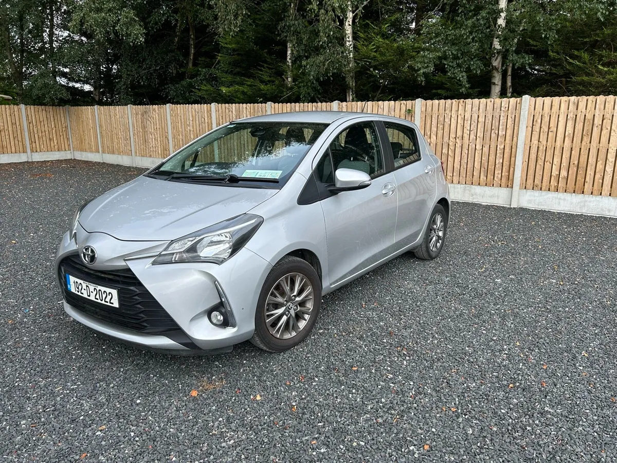 Toyota Yaris - Image 2